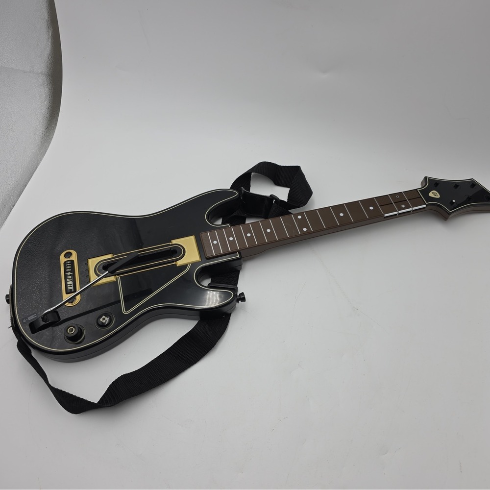 Guitar Hero Live Activision Wireless Universal Guitar w/ Strap No Dongle